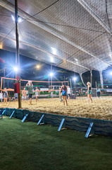 El Metro de Medellín inaugura la cancha de vóley playa más grande del Valle de Aburrá