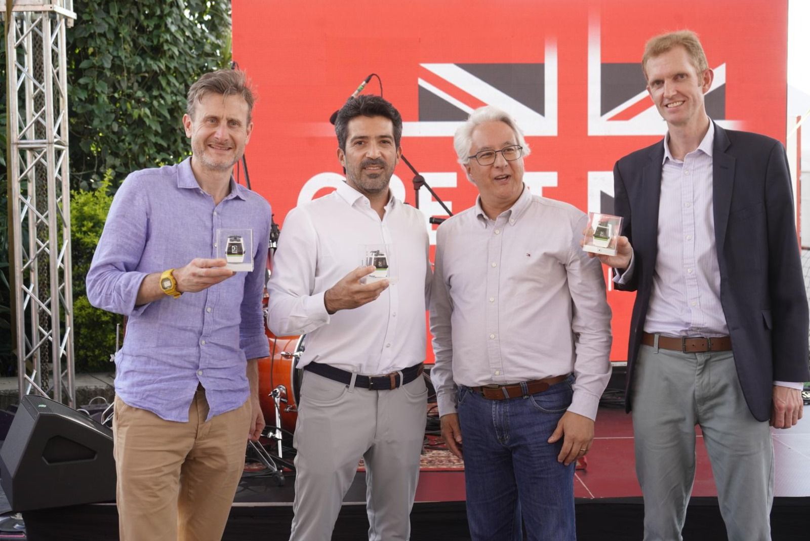 Memorando de Entendimiento con Crossrail International (CI)