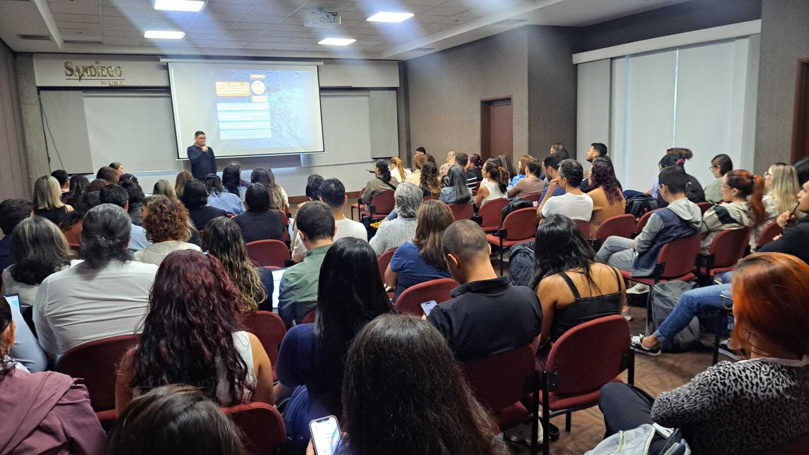 {tag=h2, text=Blog de Negocios}